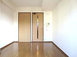 菱和パレス田園調布東 5階1Kのリビング/ダイニング