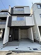 元住吉駅より徒歩15分 築1年10ヶ月の賃貸物件