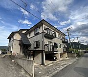 八鹿駅よりバス23分 徒歩3分 2階 築31年1ヶ月の賃貸物件