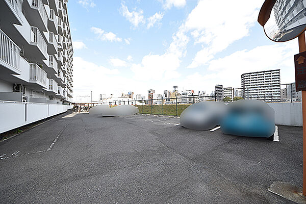 平面駐車場