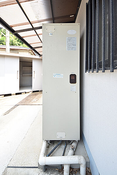 電気温水器
