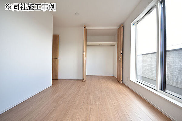 3階洋室6.5帖　同社施工事例