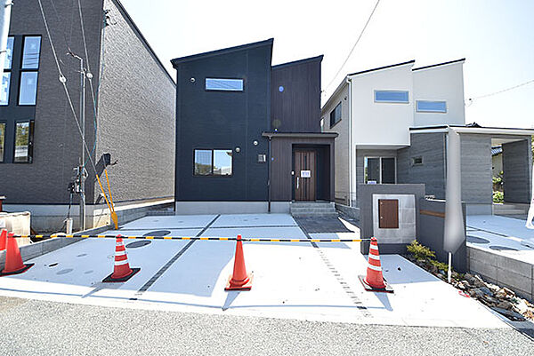 外観：334000226004