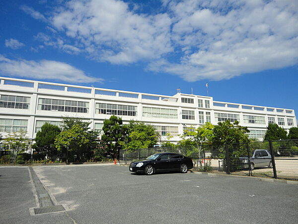廿日市市立大野西小学校：徒歩16分（約1100ｍ）