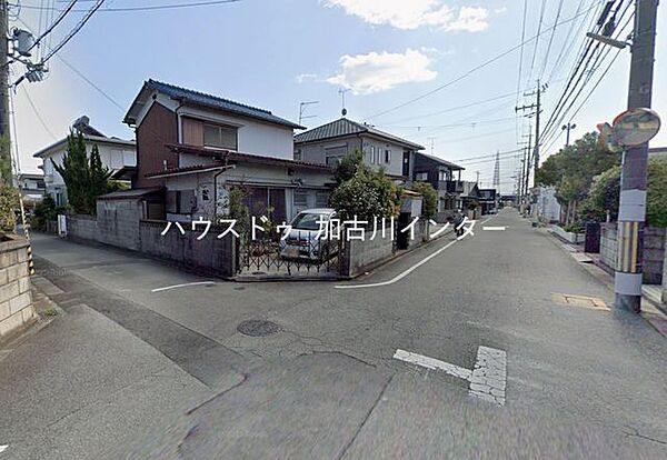 現況は古家がありますが、更地になった際の広さや、理想のマイホームの配置イメージを現地にてご案内いたします