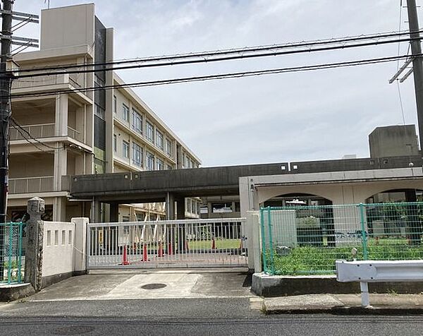 加古川市立神野小学校神野小学校 1230m