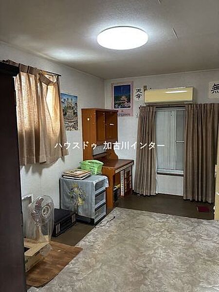 子ども部屋にもぴったりの洋室です