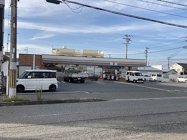 セブンイレブンJR宝殿駅前店セブンイレブンJR宝殿駅前店 1530m