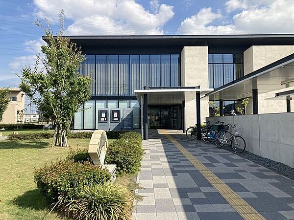 高砂市立図書館高砂市立図書館 320m