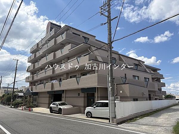 外観：328000682764
