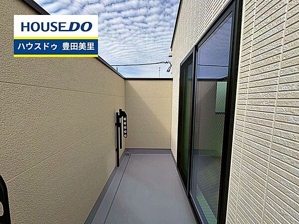 見るだけ聞くだけOK！【お気軽に資料請求！不動産のことならなんでも／ハウスドゥ豊田美里】