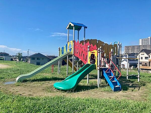 明和公園 920m