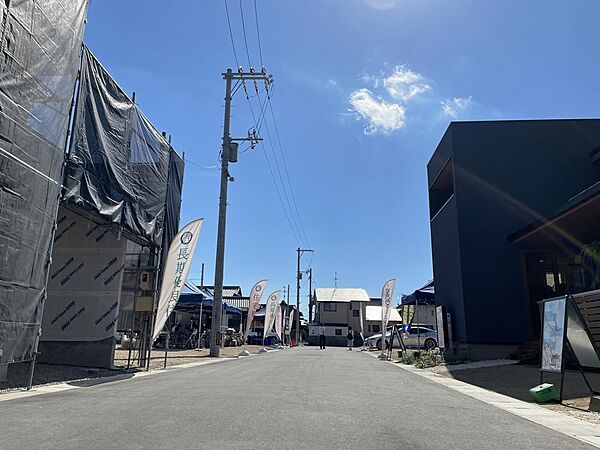 現地（R6.10）撮影　1号地11号地側風景