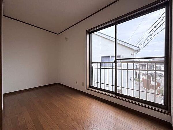 洋室4帖