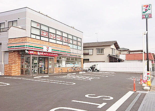 セブンイレブン我孫子布佐店（305m）
