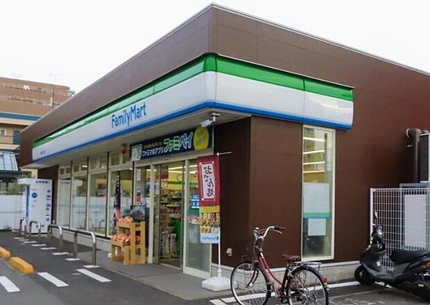 ファミリーマート新松戸六丁目店（377m）
