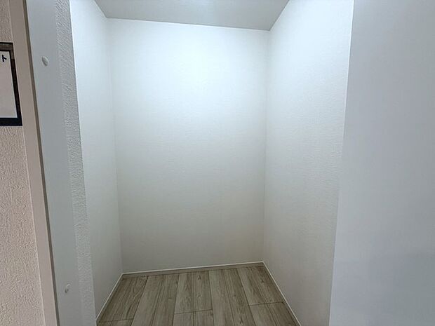 リビング内ウォークインクローゼット