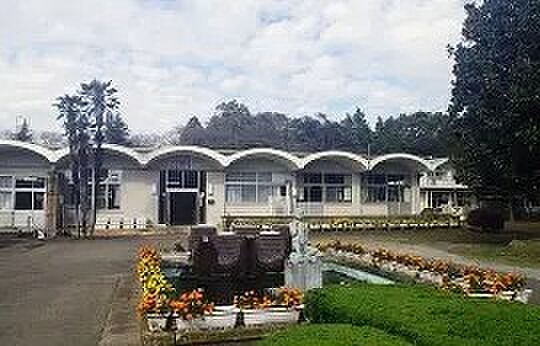 川間小学校（1600m）