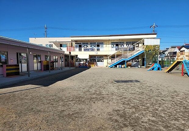 水元八千代幼稚園（697m）