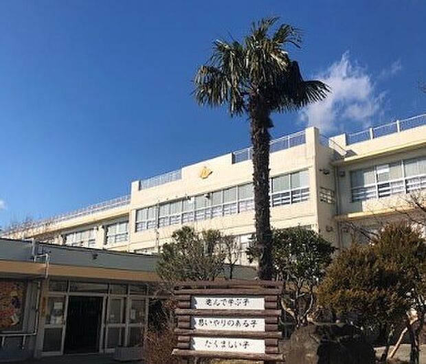 古和釜小学校(901m)