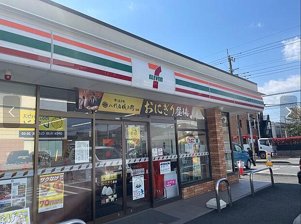 セブンイレブン鎌ケ谷東鎌ケ谷店（577m）