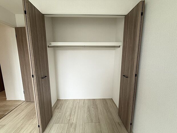 洋室クローゼット