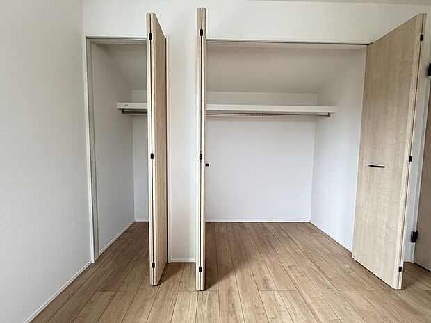 洋室クローゼット