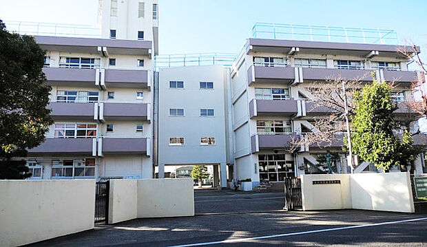 北方小学校(198m)