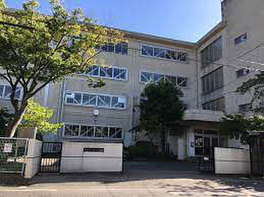 第三中学校（1400m）