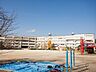 周辺：松戸市立八ケ崎小学校（850m）
