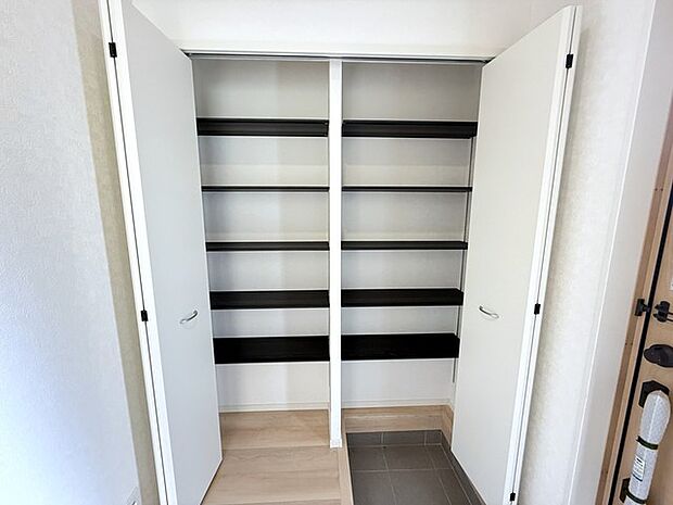 シューズクローゼット