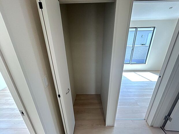 2階クローゼット