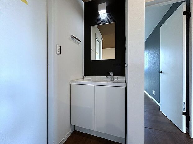 2階セカンド洗面台