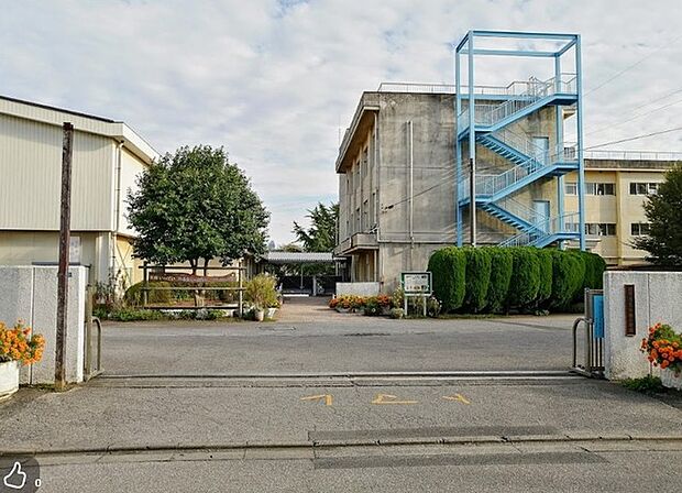 高柳西小学校(450m)