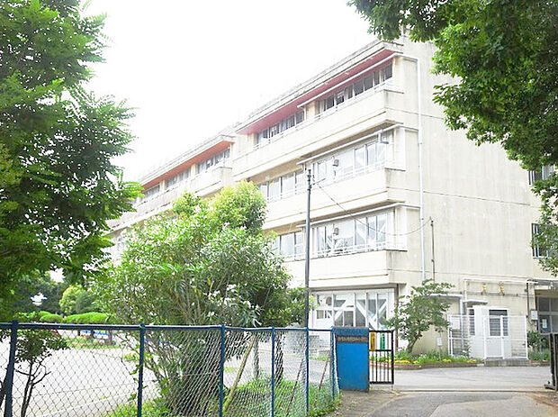 酒井根西小学校（1400m）