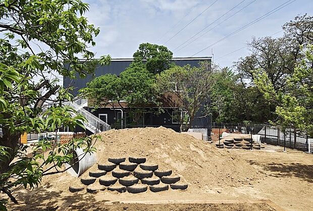 酒井根ひがし保育園（511m）