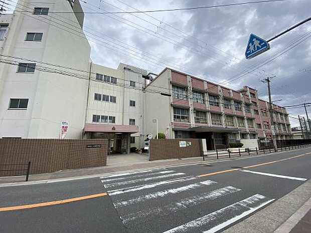 【中学校】大阪市立三稜中学校まで553ｍ