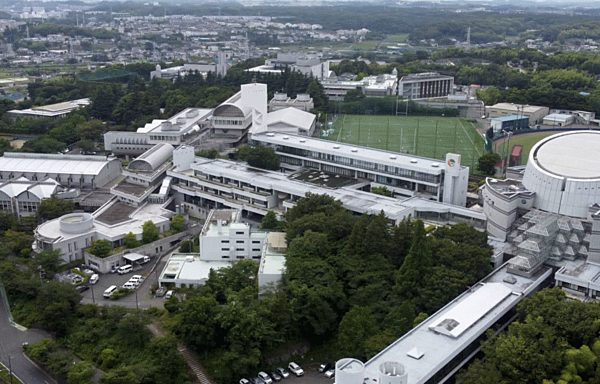 桐蔭学園高校まで自転車で約14分