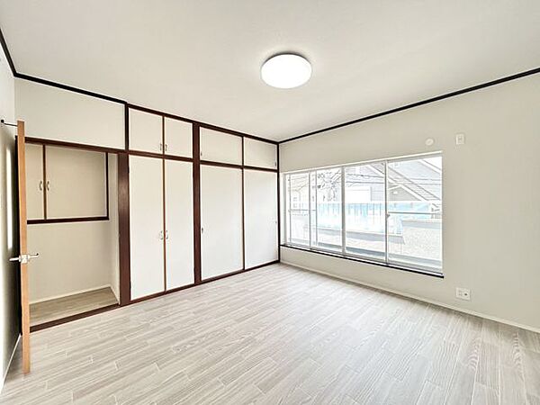 【リフォーム済】価格には消費税、リフォーム費用を含みます。リフォーム中でもご案内可能。内覧希望の方はお電話ください。