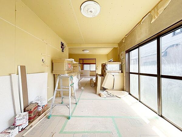 【RF中】家具のレイアウトがしやすい、使い勝手の良いリビングです。