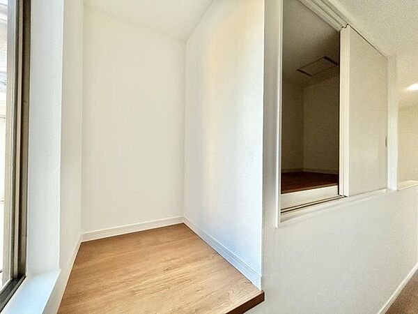 2階廊下の収納です