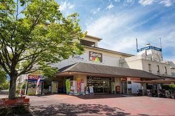 【スーパー】イズミヤショッピングセンター学園前店様まで徒歩約3分（約260ｍ）。