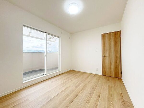 【内外装リフォーム完成済み】