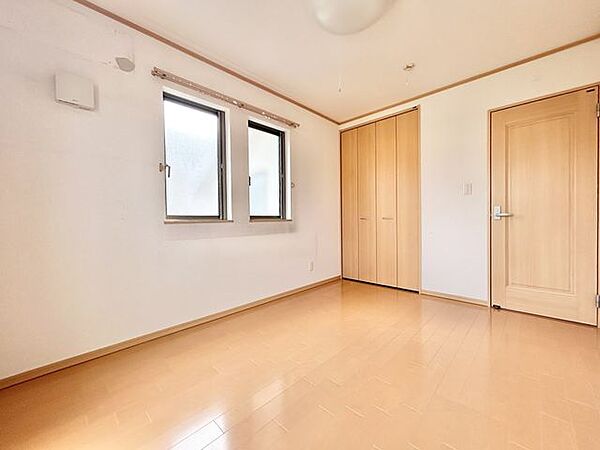 【築16年】【近鉄不動産施工】提携している工務店様を紹介させていただき、お好きなところをリフォームすることが出来ます。