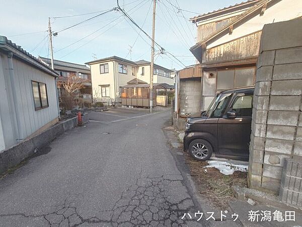 前面道路含む現地写真
