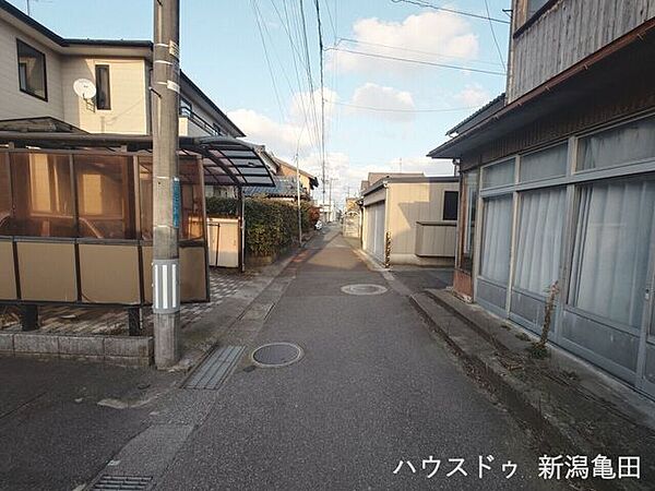 前面道路含む現地写真