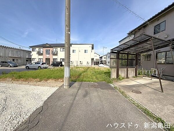 前面道路含む現地写真