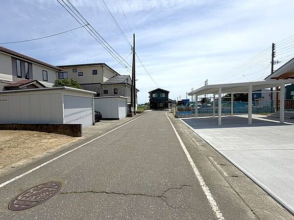 前面道路含む現地写真