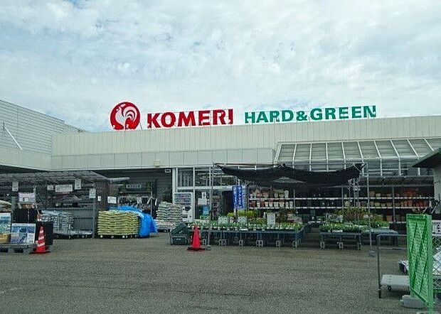 コメリハード＆グリ－ン 亀田店 工具・金物・建築資材から園芸・農業用品、日用品・ペット用品まで幅広い商品を揃え、DIY・暮らしの必需品が一度に揃います。JR亀田駅徒歩圏でアクセス良好、駐車場完備で便…