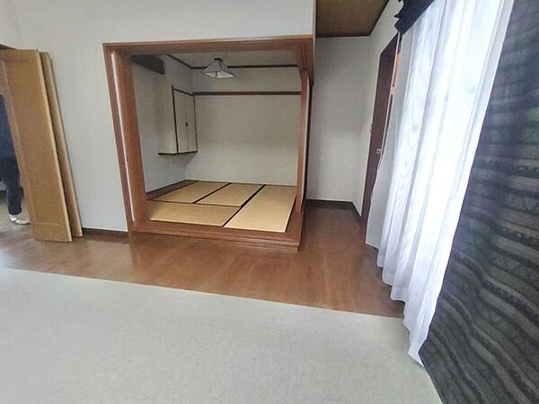 2階タタミコーナー